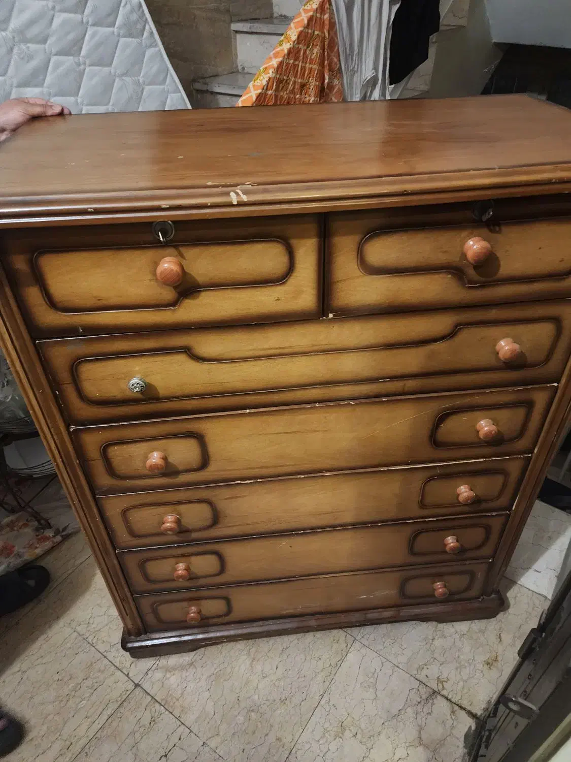 دروار چوبی ((فروش فوری))|جاکفشی، کمد، دراور|تهران, جمال‌زاده|دیوار