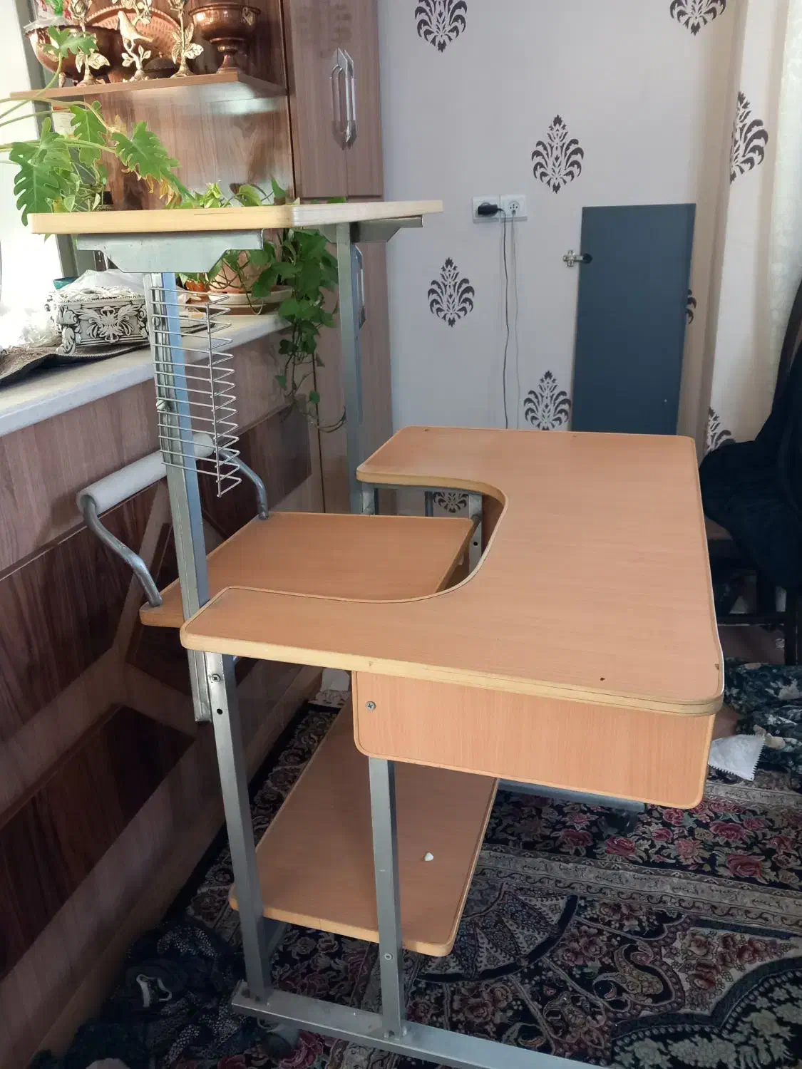 میزکامپیوتر|میز تحریر و کامپیوتر|شاهرود, |دیوار