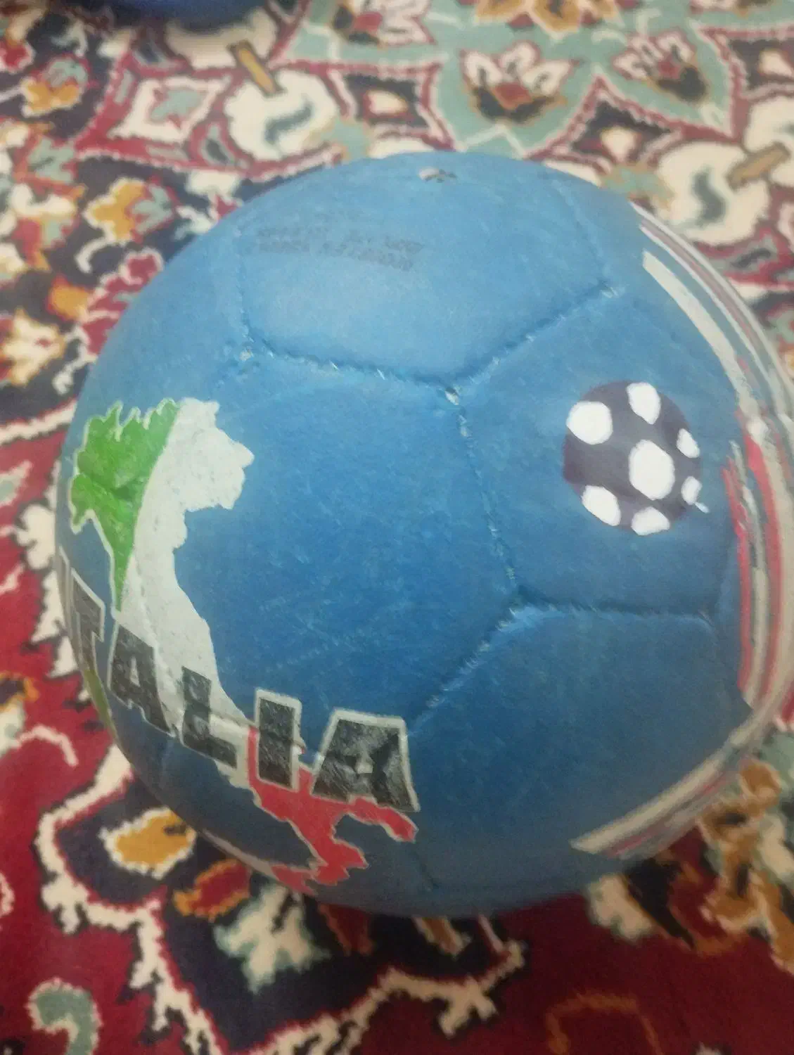 توپ ۴۰ تیکه با تخفیف زیاد گزاشتم|ورزش‌های توپی|سبزوار, هویزه|دیوار