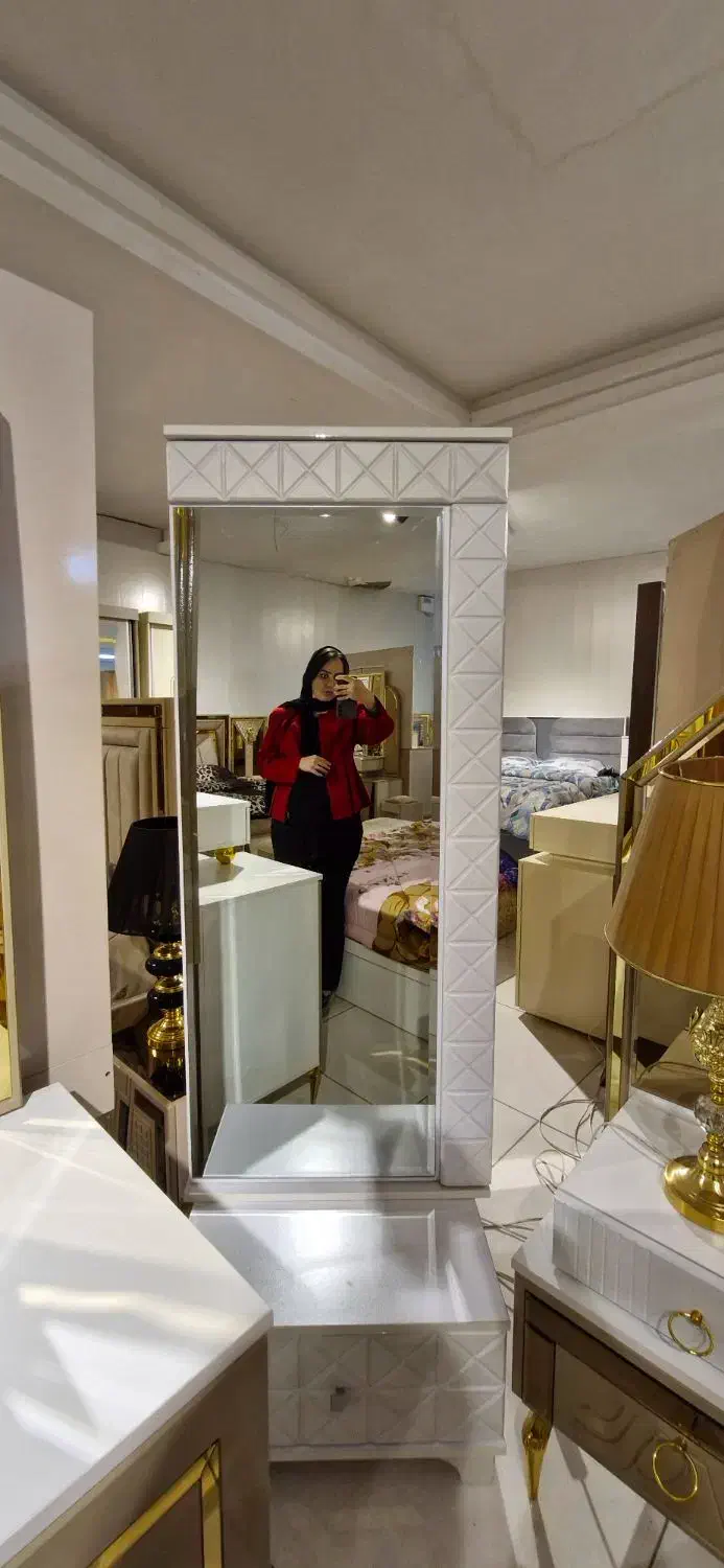 اینه قد|آینه|زاهدان, |دیوار