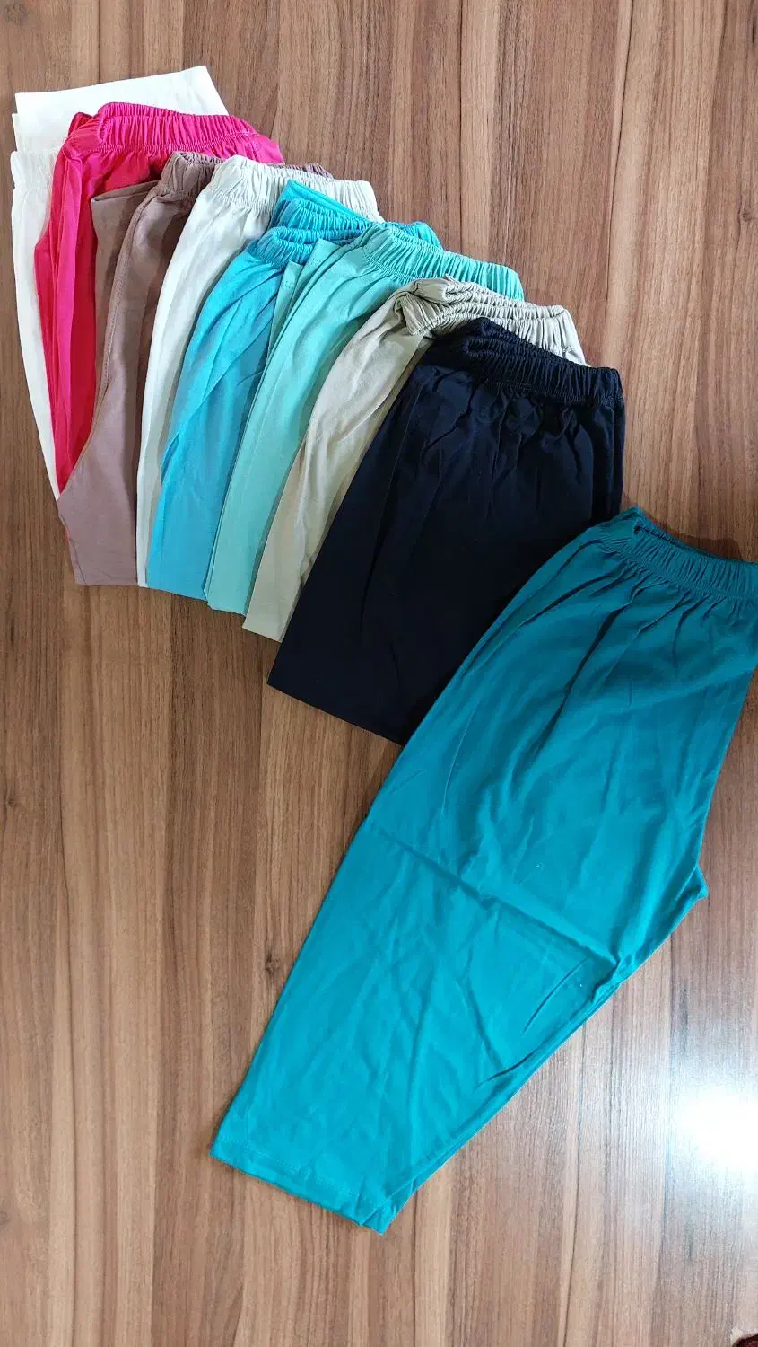 شلوارک|لباس|گرگان, |دیوار