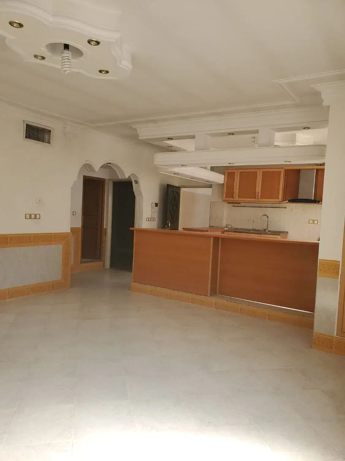 آپارتمان ۹۰متری دو خوابه|اجارهٔ آپارتمان|قرچک, زیبا شهر|دیوار