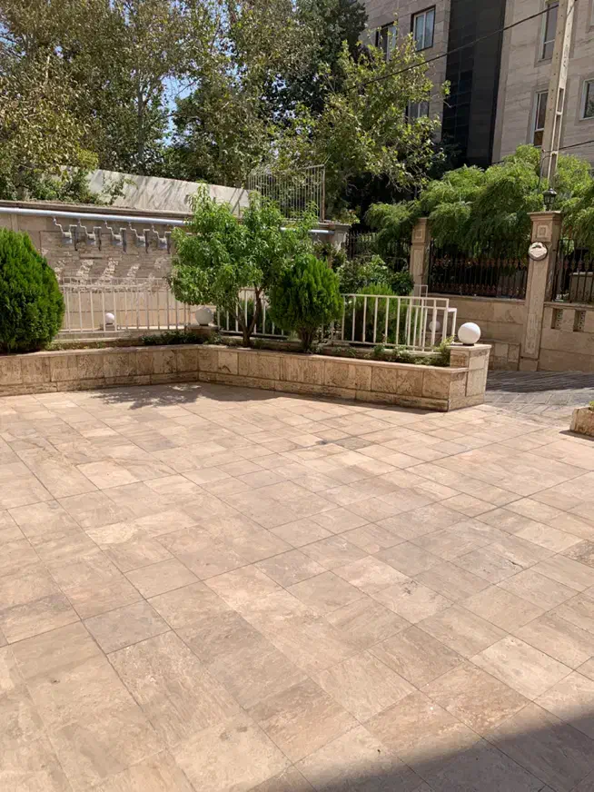 ۷۷ متر دو خواب ( شیان لویزان ) ( موقعیت عالی )