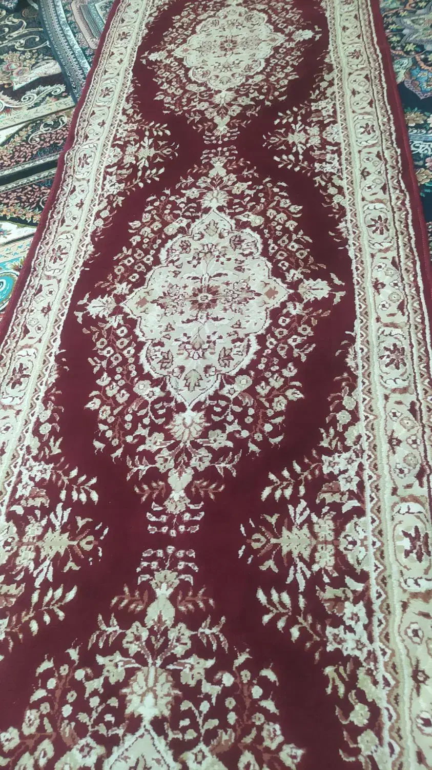 قالی راهرویی 5 ونیم متر در یک و خورده سانت|فرش|اهواز, کمپلو جنوبی|دیوار