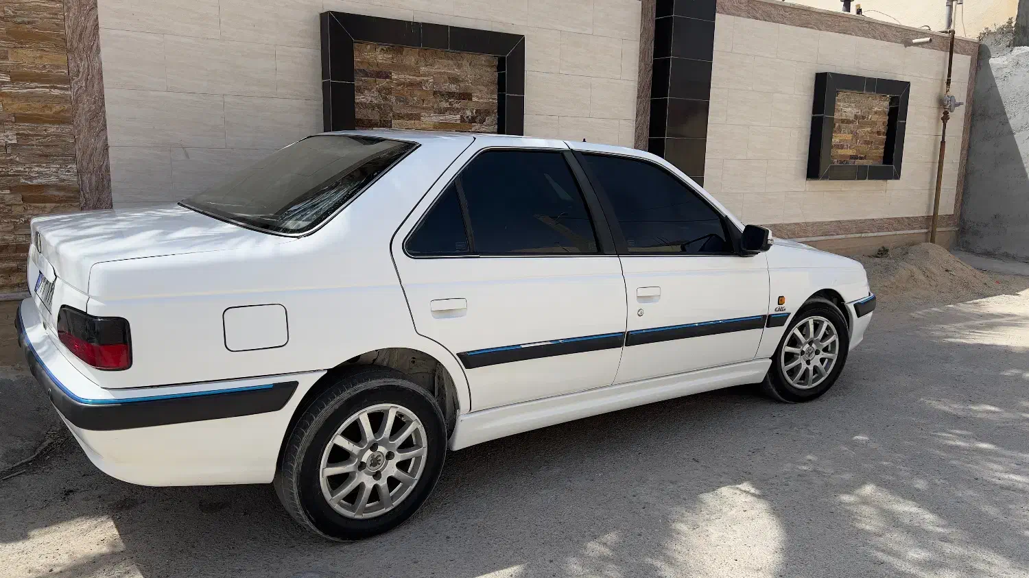 پژو پارس مدل ۹۳ دوگانه فابریک|خودرو سواری و وانت|لامرد, |دیوار