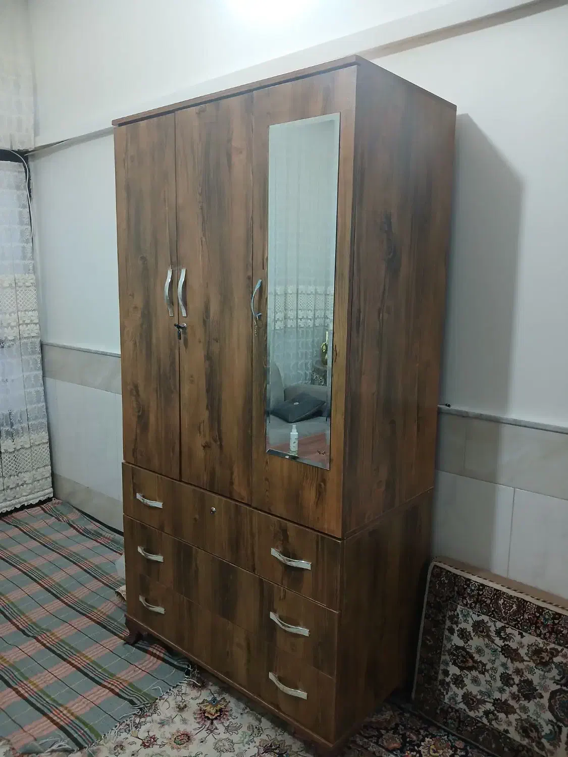 کمد سه در|جاکفشی، کمد، دراور|قم, حکمت شمالی|دیوار