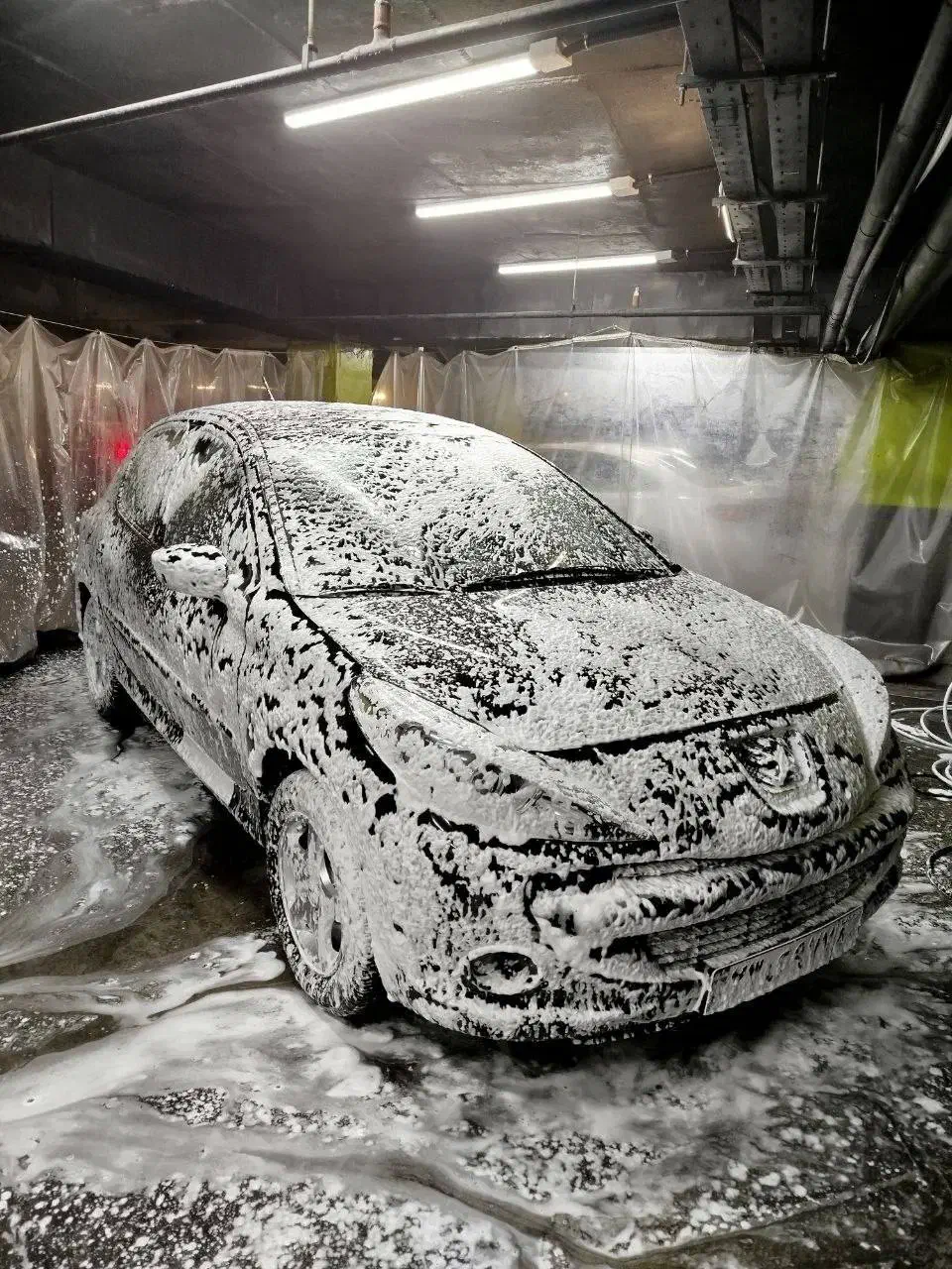 استخدام نیروی کارواش|استخدام سرایداری و نظافت|تهران, اباذر|دیوار