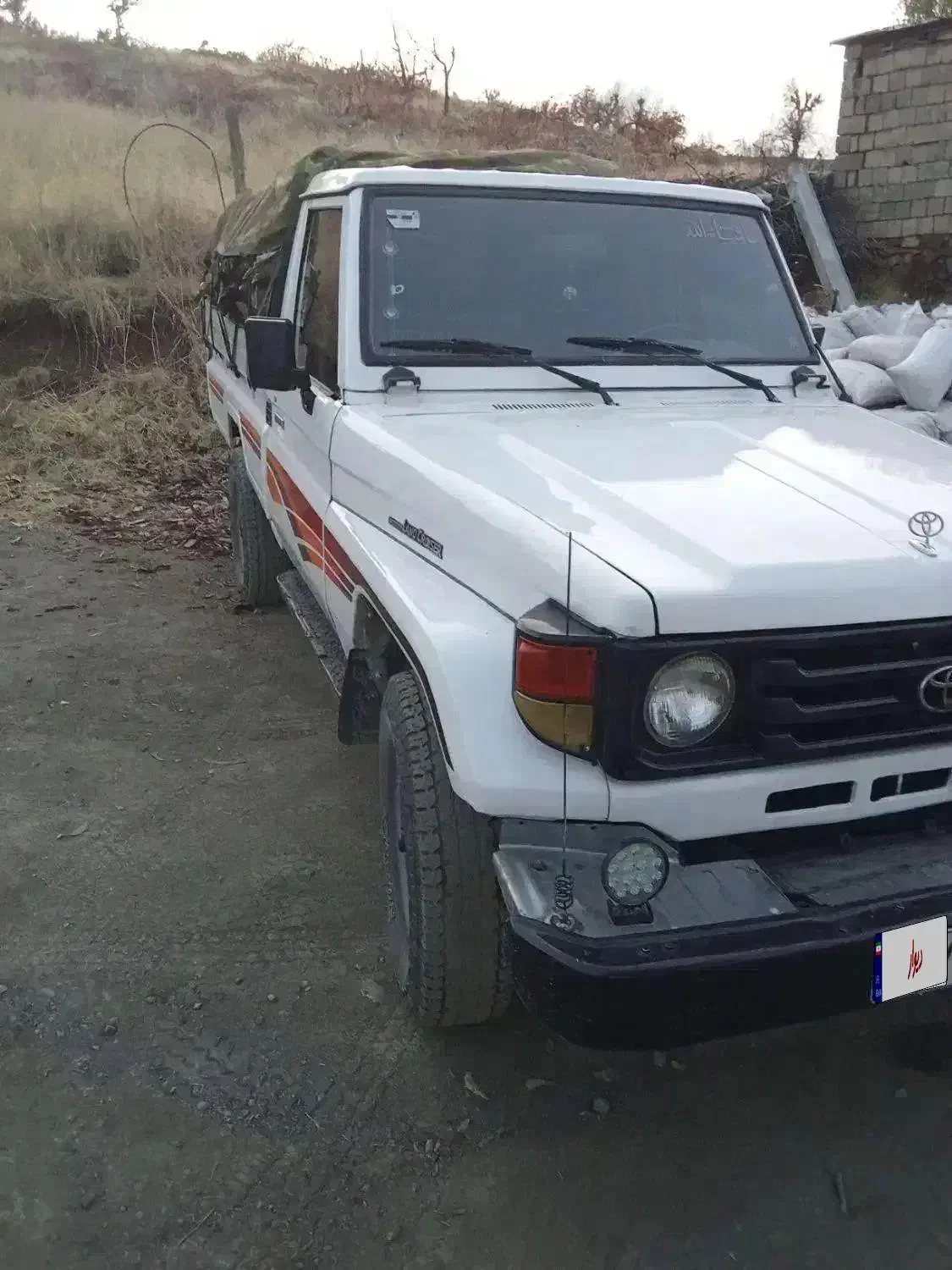 فروش سه اف درجه یک|خودرو سواری و وانت|بانه, |دیوار