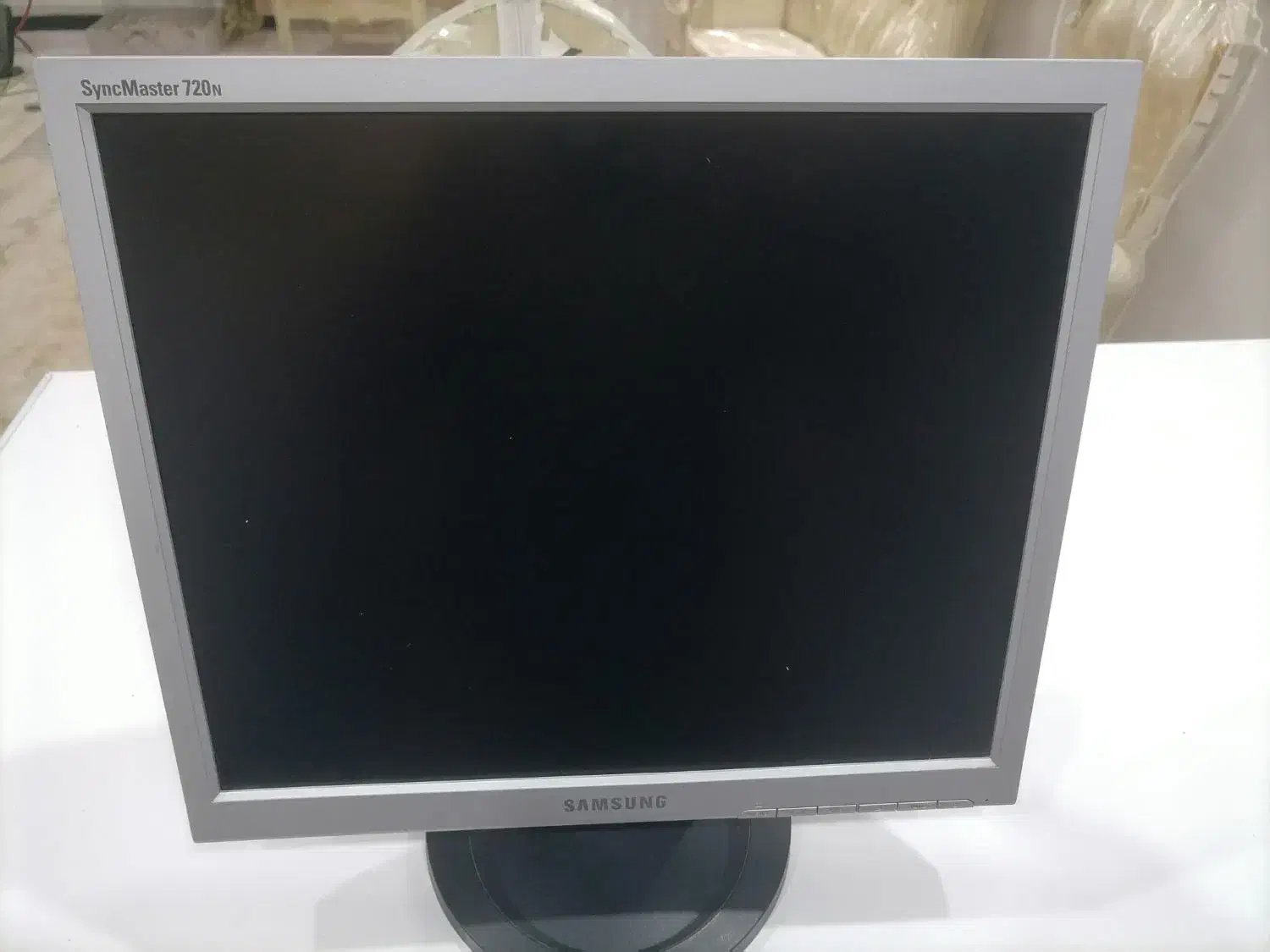 مانیتور سامسونگ 17|قطعات و لوازم جانبی رایانه|اهواز, کوی مهدیس|دیوار