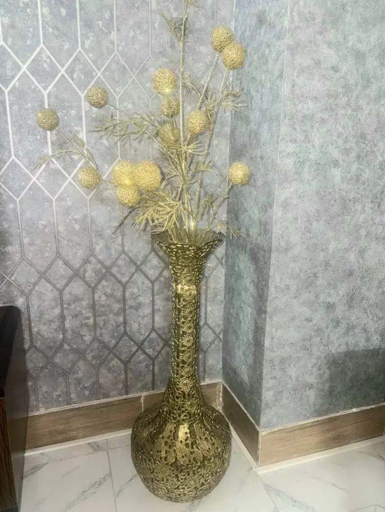 گلدان برنز|صنایع دستی و سایر لوازم تزئینی|قم, لسانی|دیوار