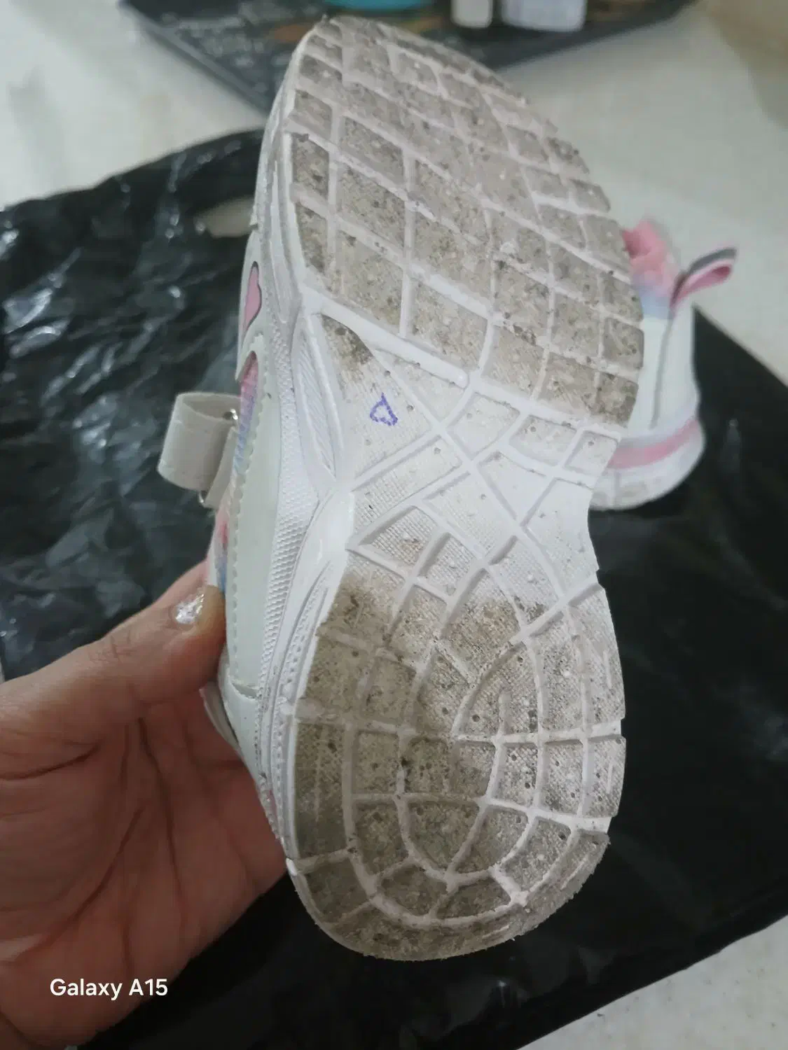 کفش اسپرت کودک سایز 25|کفش و لباس بچه|اهواز, طالقانی|دیوار