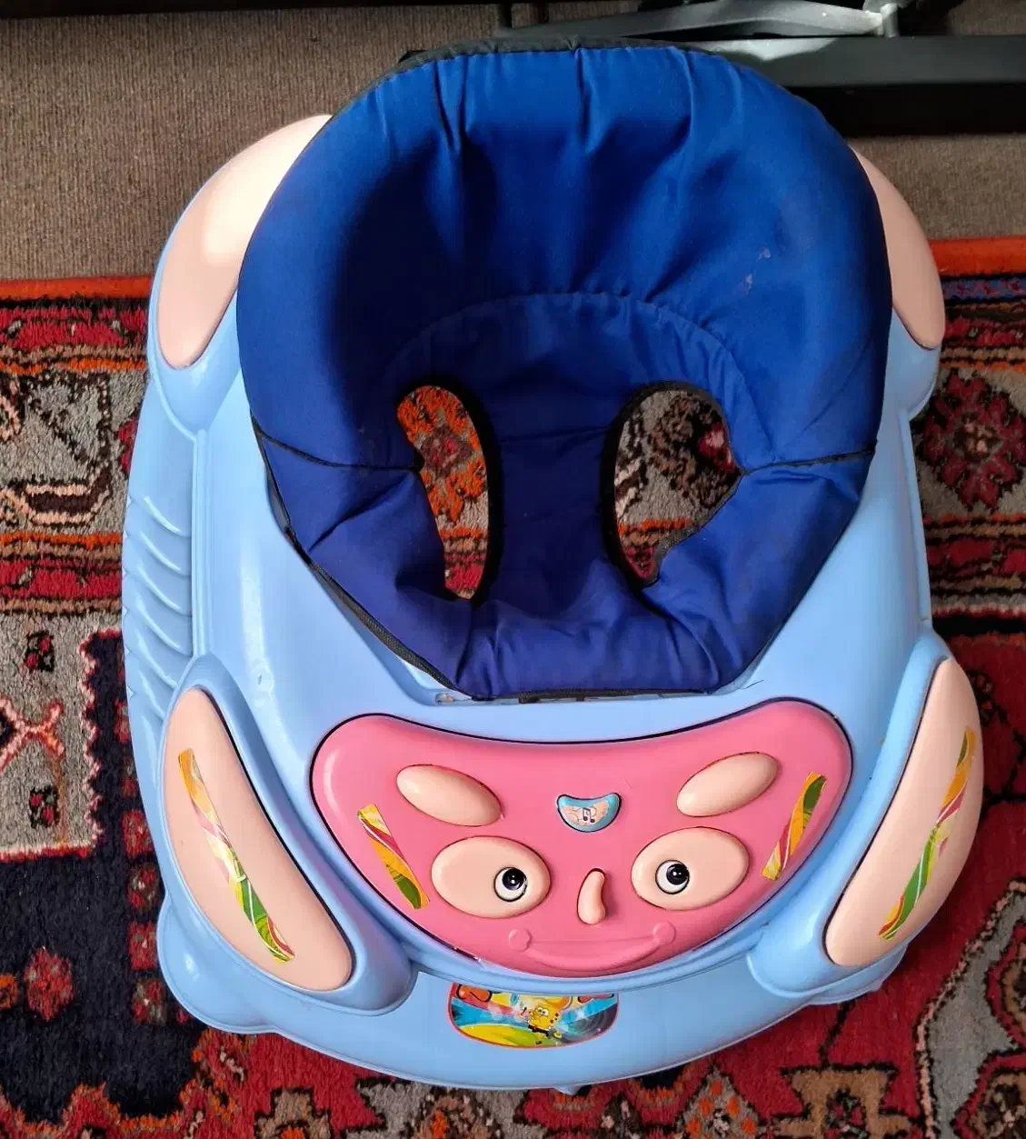 روروئک|اسباب و اثاث بچه|ابهر, |دیوار