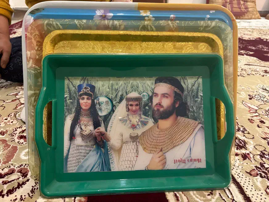 سینی پذیرایی پلاستیکی|ظروف سرو و پذیرایی|فولادشهر, مدیسه|دیوار