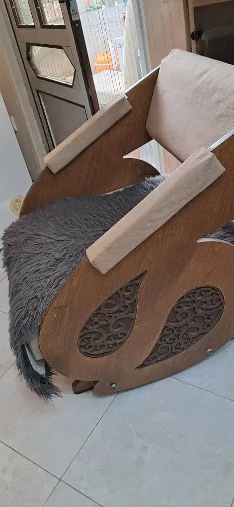 فرش وصندلی|فرش|بندر انزلی, معلم|دیوار