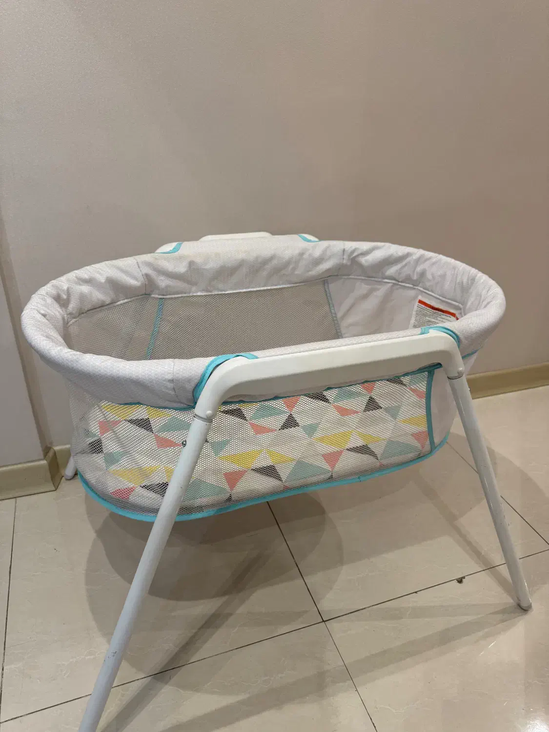 گهواره و تخت تاشو|تخت و سرویس خواب|شیراز, مبعث|دیوار