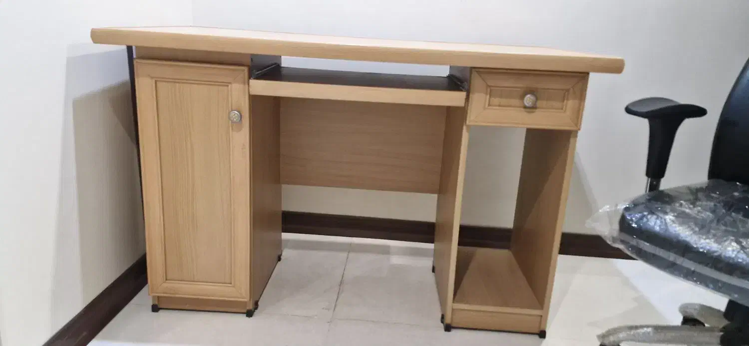 میز تحریر و کامپیوتر|میز تحریر و کامپیوتر|تهران, دژکام|دیوار