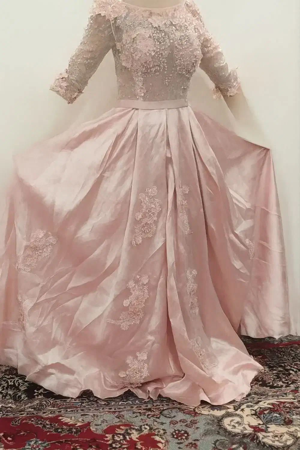 لباس عقدی|لباس|شادگان, |دیوار