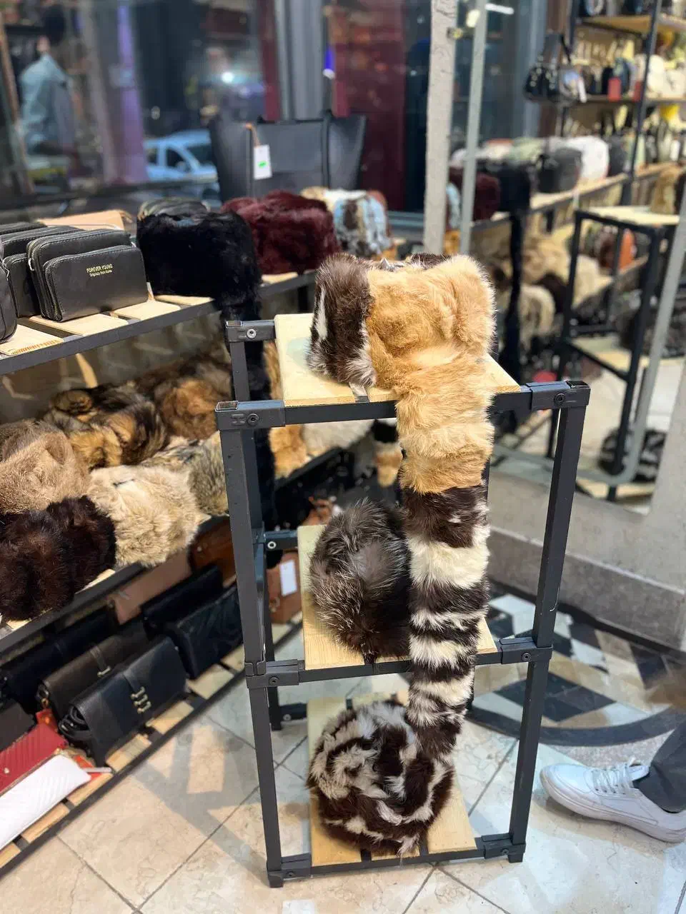 کلاه روسی خزدار دمدار کلاه پشمی کلاه پوست|لباس|تهران, شهید رجایی|دیوار