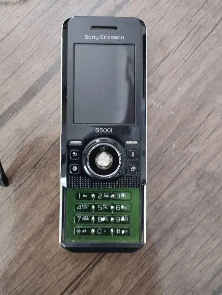 گوشی سونی اریکسون( S500)اصل.|موبایل|رشت, پیرکلاچای|دیوار