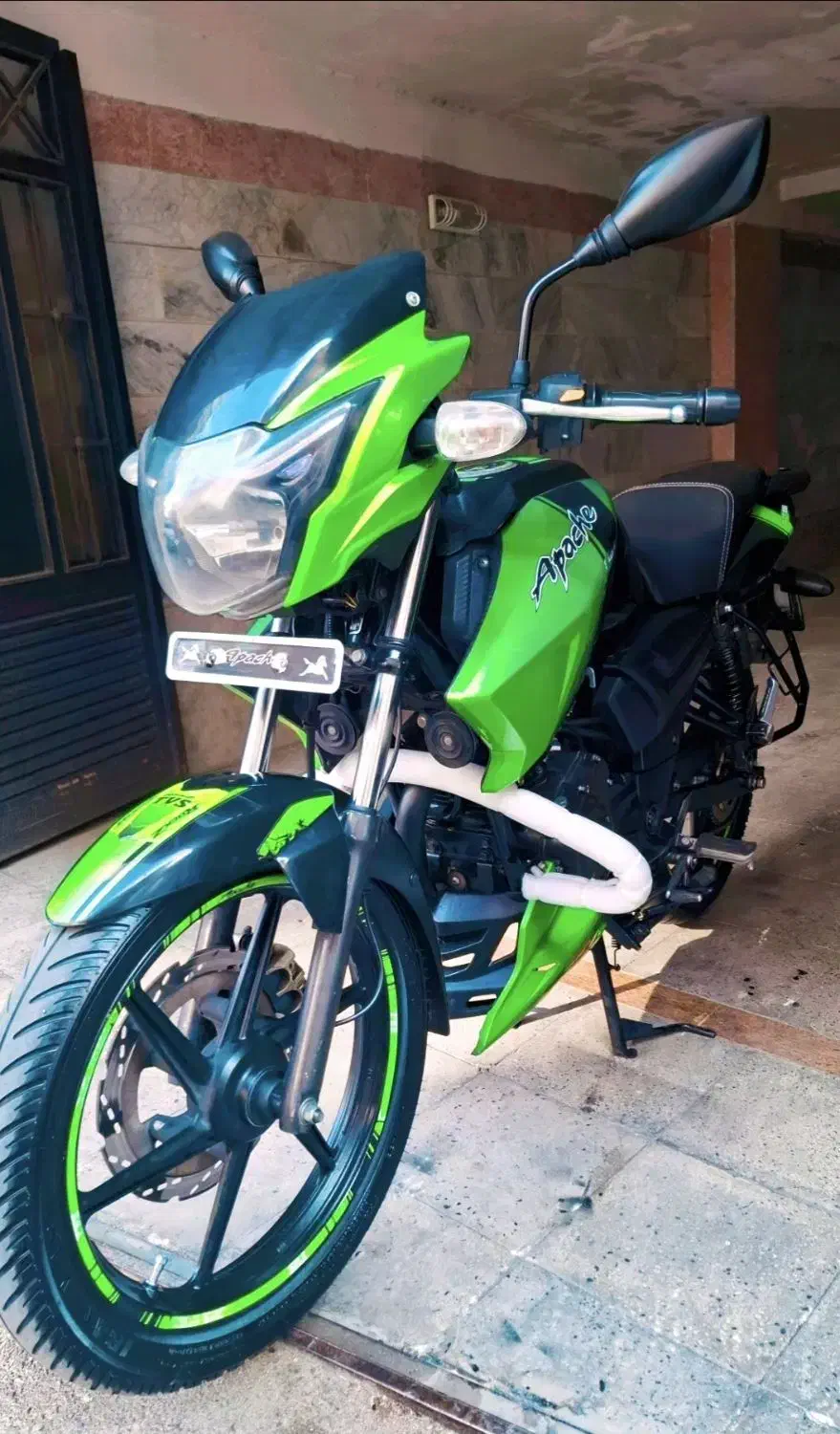 آپاچی 150 95 درحد|موتورسیکلت|تهران, باغ خزانه|دیوار