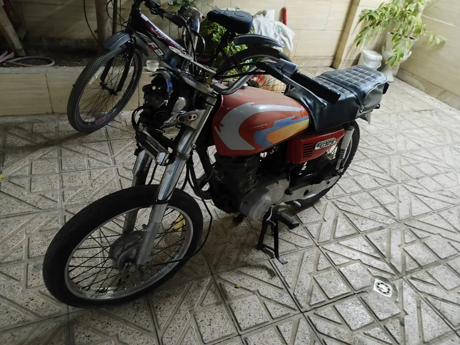 موتور سی جی ۱۲۵ مدل ۸۲|موتورسیکلت|مشهد, نوده|دیوار