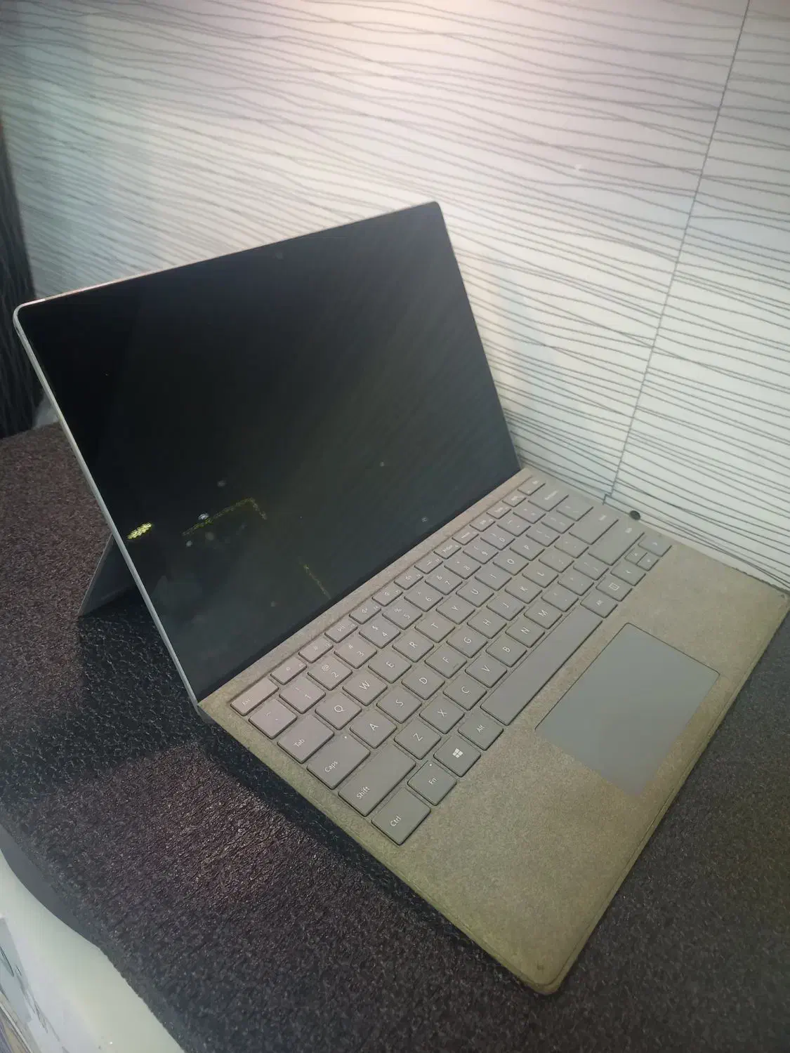 Surface Pro5|رایانه همراه|اصفهان, خلجا|دیوار