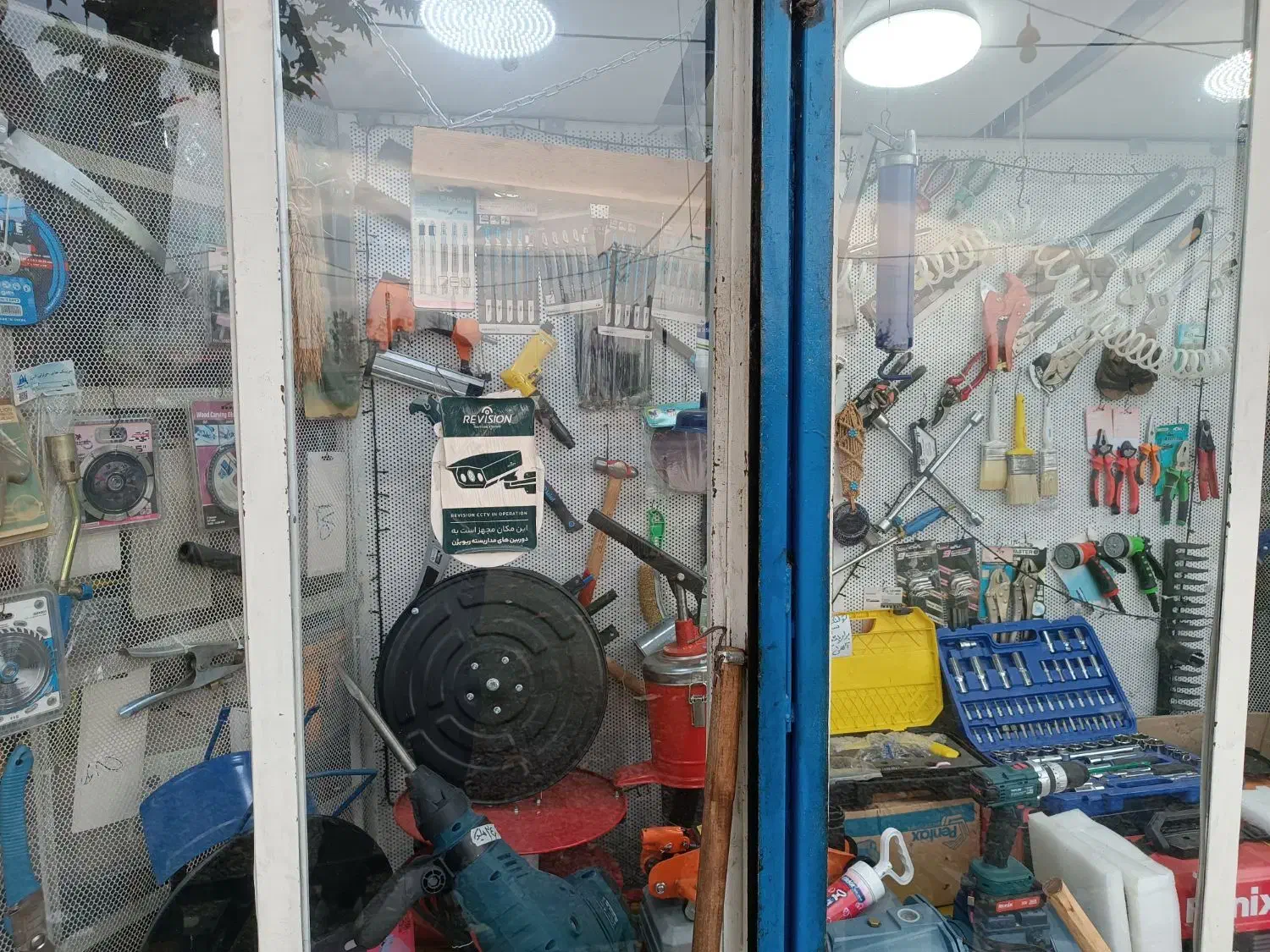 ابزار صنعتی و یراق|ابزارآلات|شفت, |دیوار