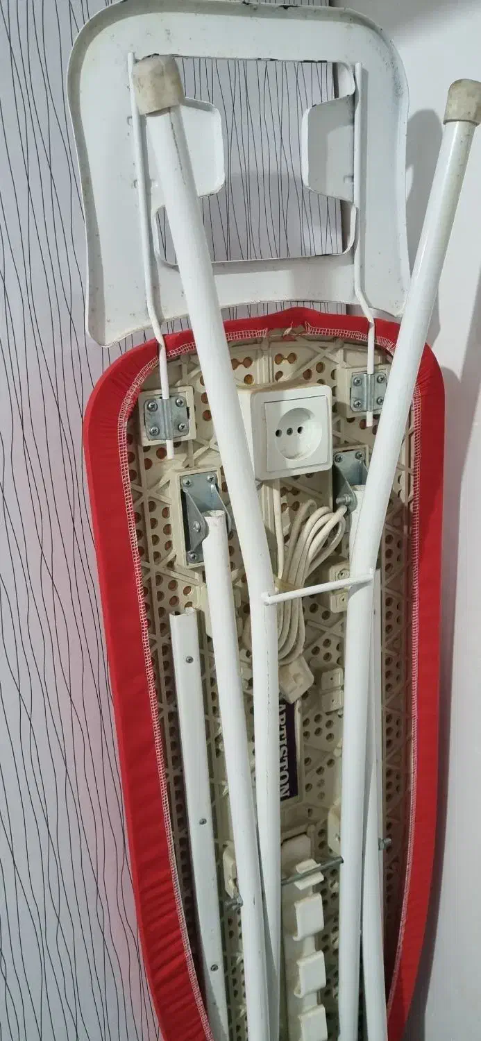 میز اتو|اتو و لوازم اتو|آستانه اشرفیه, |دیوار