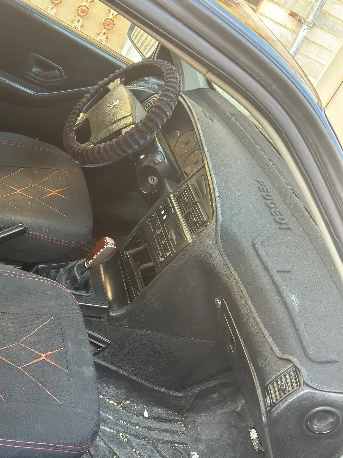 پژو۲۰۰۰ دوررنگ انژکتور|خودرو سواری و وانت|سقز, |دیوار