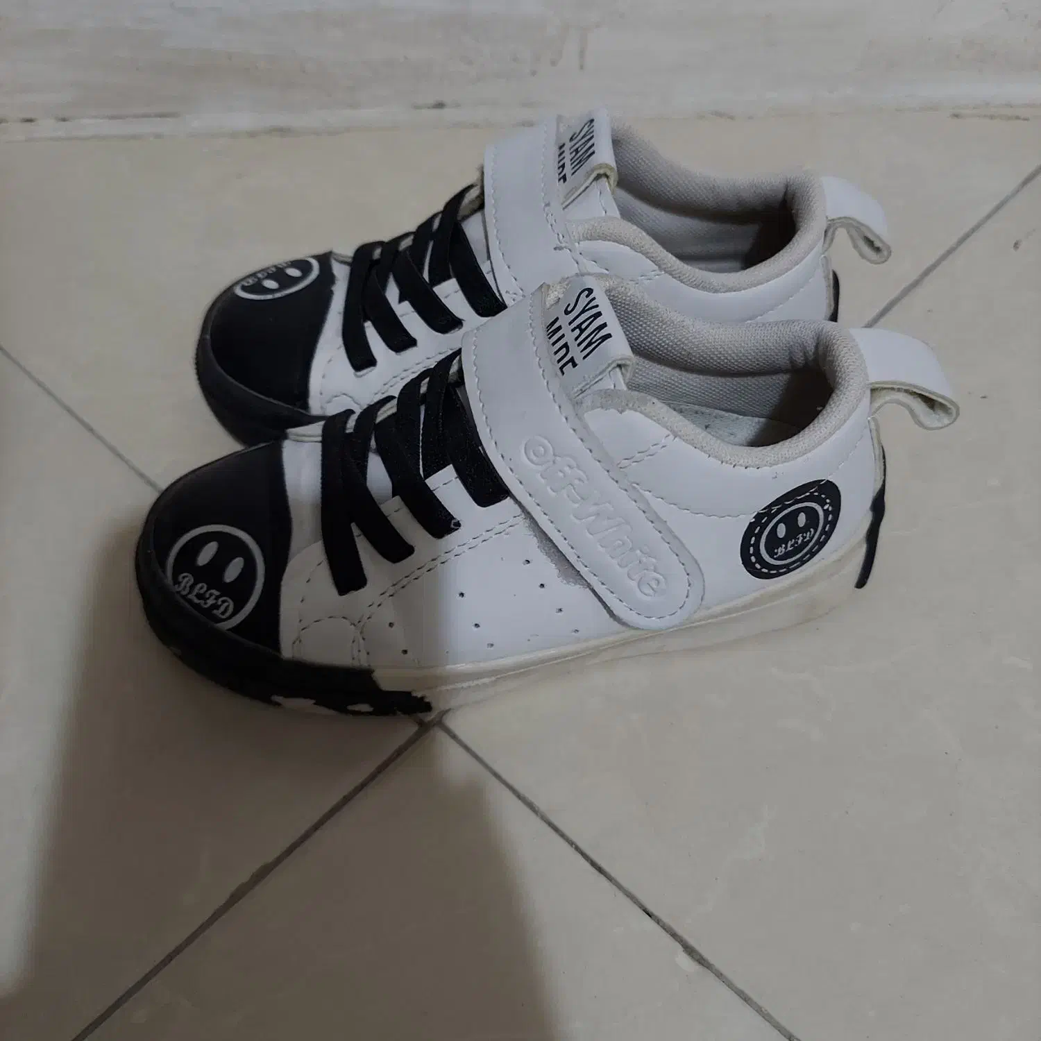 کفش وصندل بچگانه درحدنو سایر۲۴تا ۳۲موجوده|کفش و لباس بچه|شاهدشهر, |دیوار