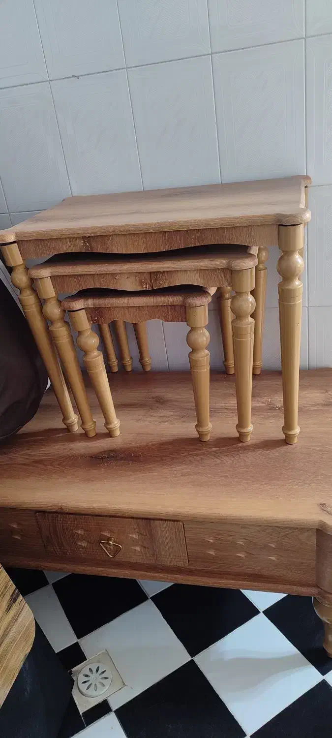 جلومبلی ۴ عددی|مبلمان خانگی و میز عسلی|مهاباد (آذربایجان غربی), |دیوار