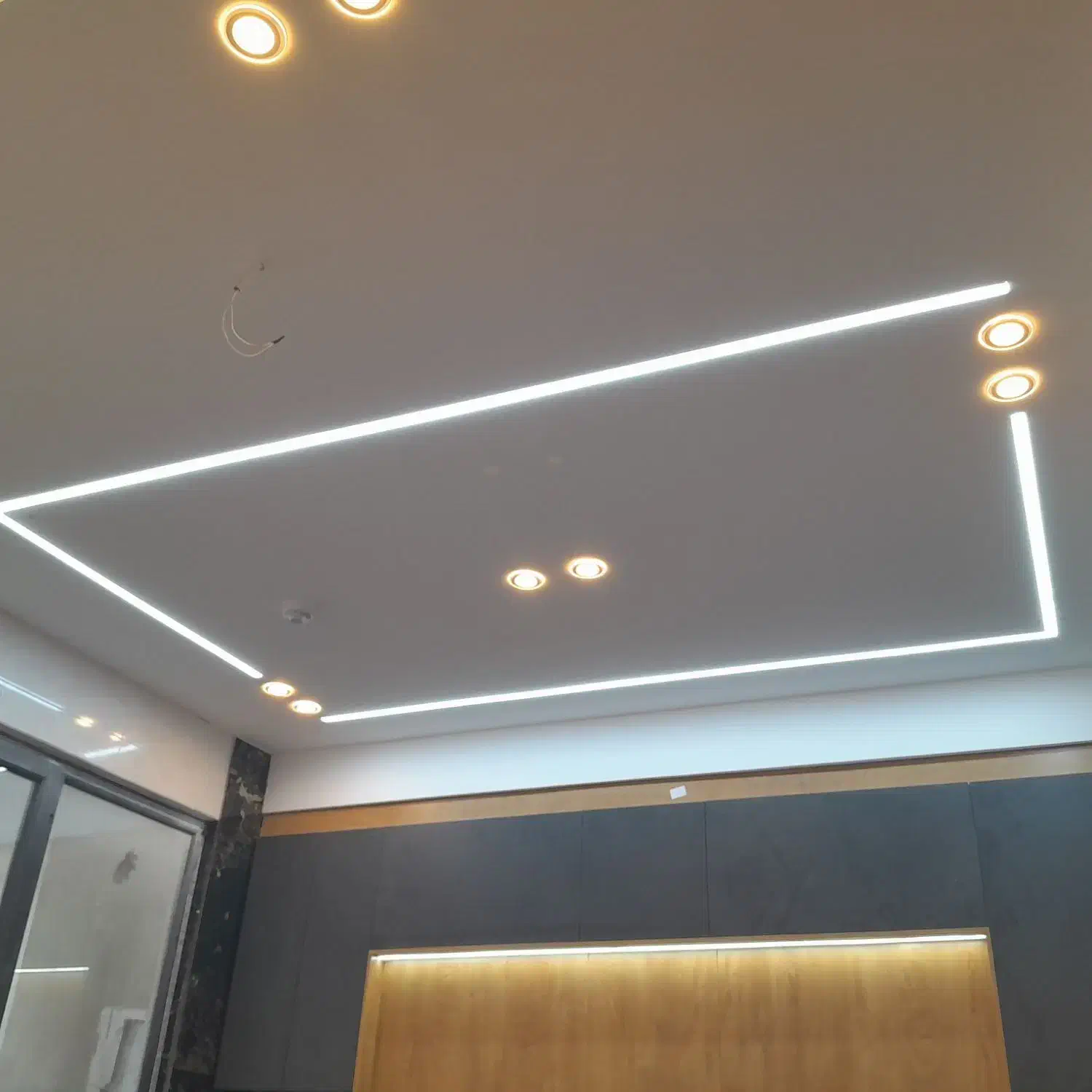 برقکاری ساختمان و نورپردازی حرفه‌ای|خدمات پیشه و مهارت|کرمانشاه, |دیوار