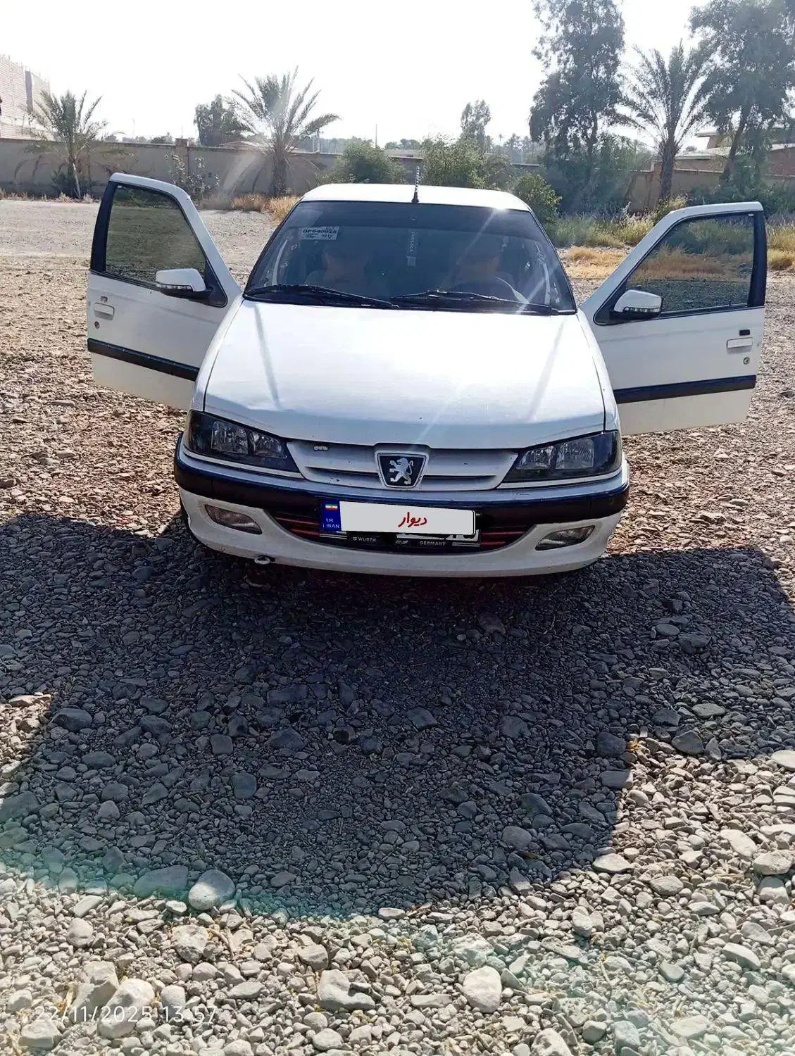 پارس معاوظه با مشکی|خودرو سواری و وانت|جیرفت, |دیوار