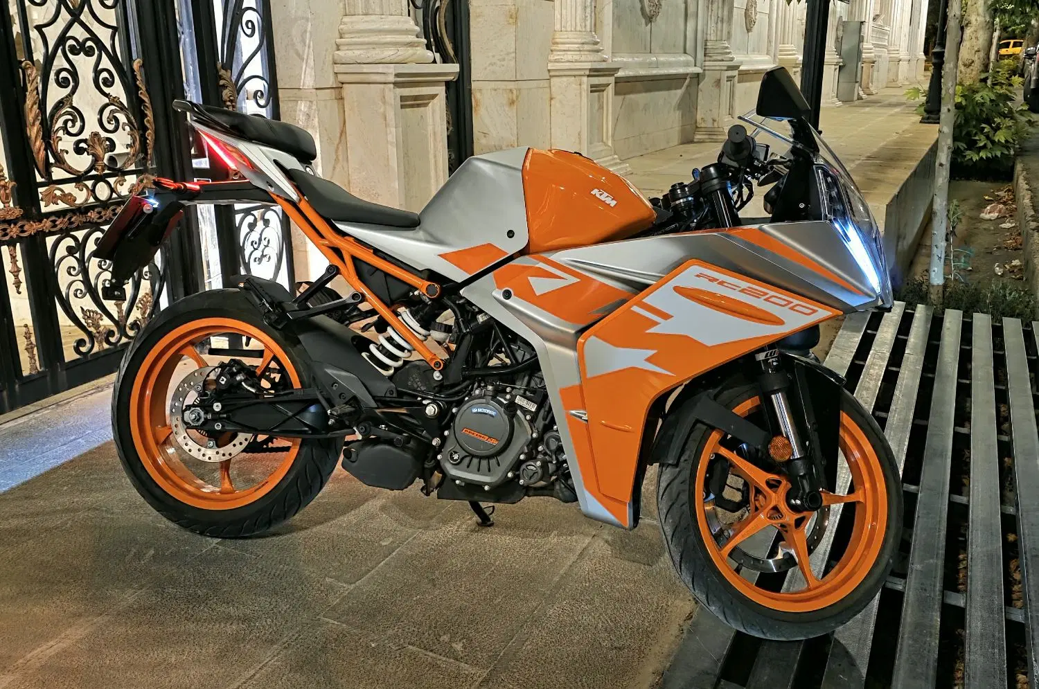ktm rc 200|موتورسیکلت|شیراز, ستارخان|دیوار