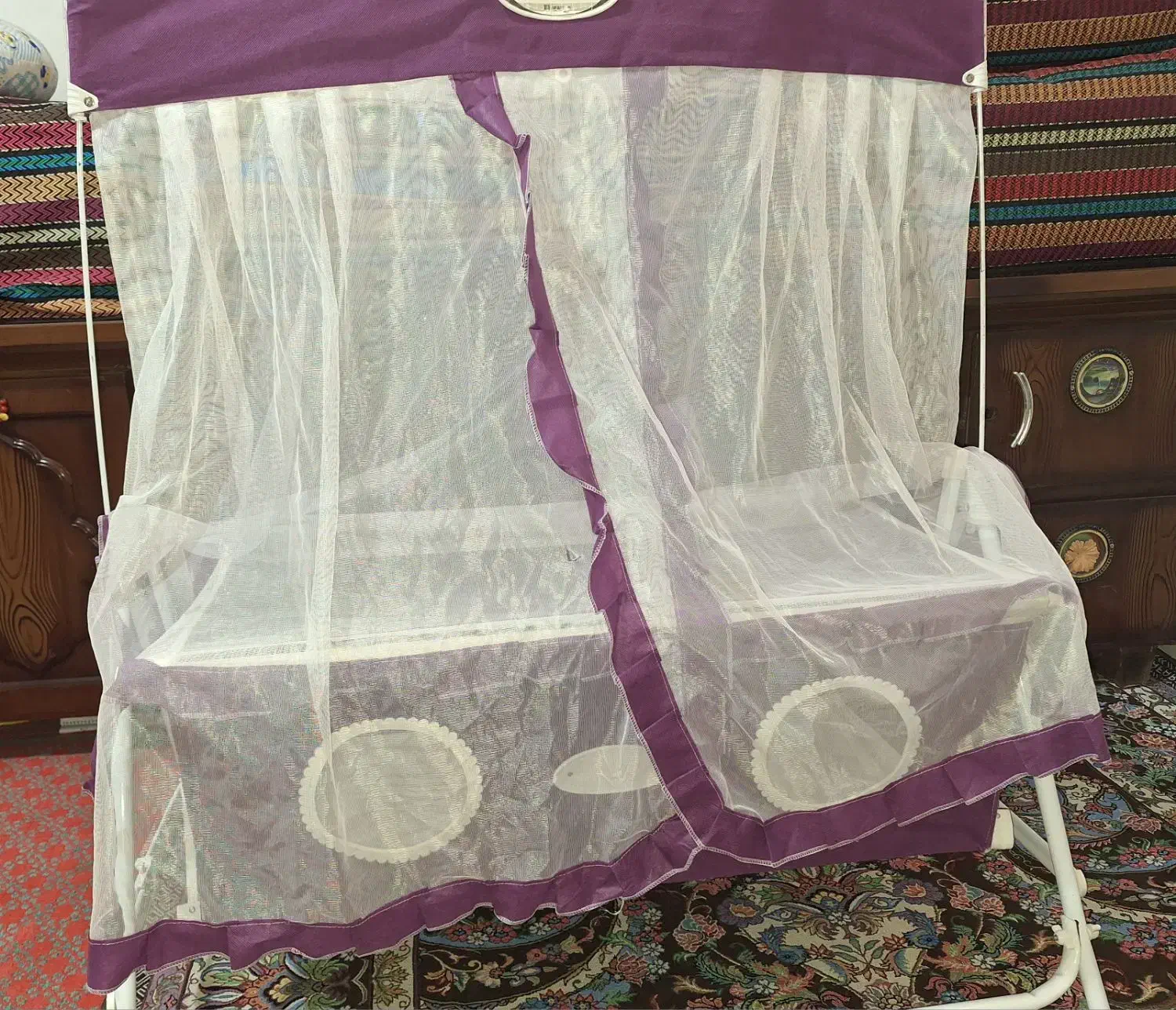 گهواره میلاد اصلی|تخت و سرویس خواب|کازرون, |دیوار