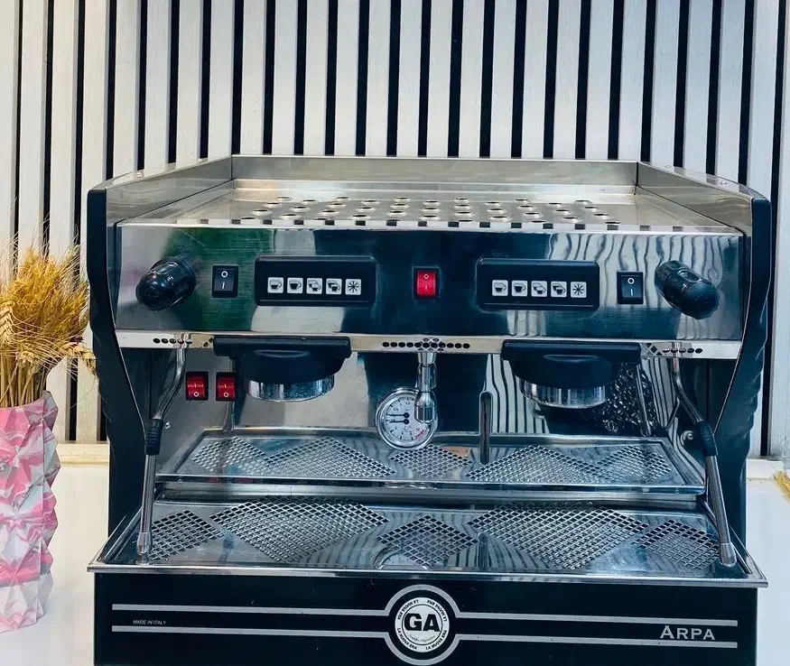 اسپرسو ساز صنعتی Lanuovaera مدل آرپالوکس 2010|سماور، چایساز، قهوهساز|بوشهر, |دیوار