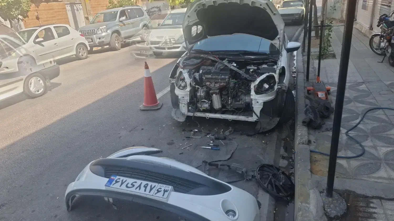 نیازمند یک استاد کار دینام پیچ  تنظیم موتور|استخدام صنعتی، فنی، مهندسی|شیراز, اصلاح‌نژاد|دیوار