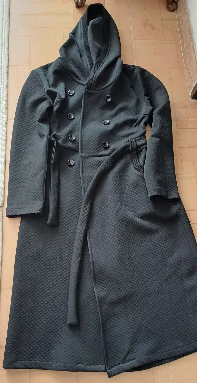 لباس زنانه|لباس|میانه, |دیوار