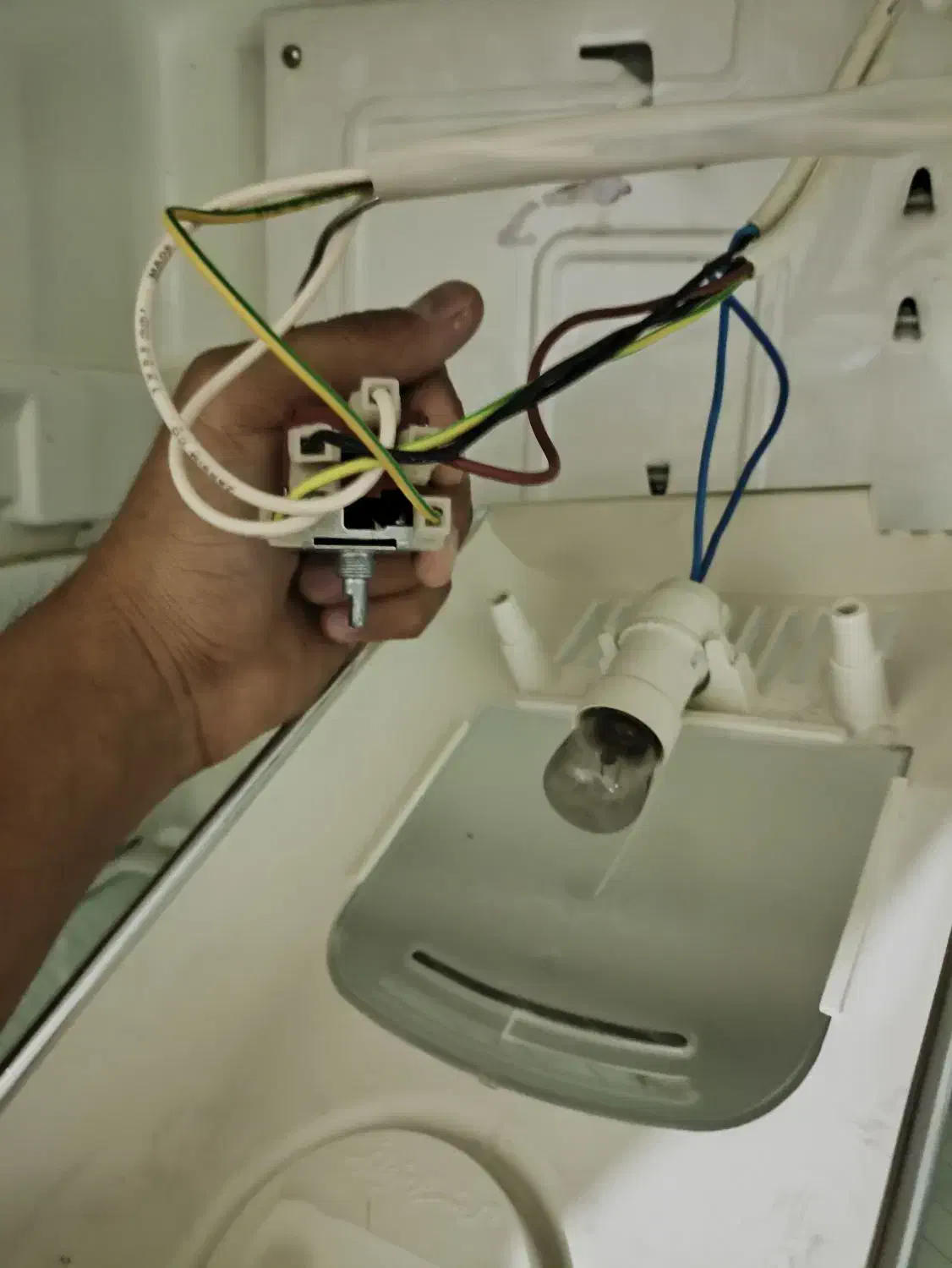 سرویس و تعمیرات انواع یخچال.جاروبرقی.کولر.لباسشویی|خدمات پیشه و مهارت|گنبد کاووس, |دیوار