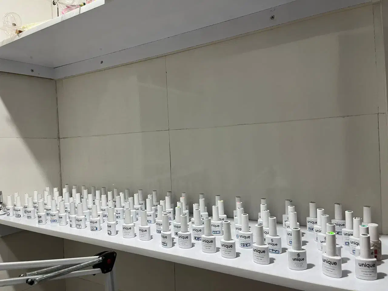 وسایل کاشت ناخن صفر تا صد|آرایشگاه و سالنهای زیبایی|کرمان, |دیوار