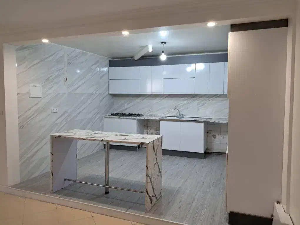 ستاری هجرت شقایق سوم ۸۰ متر همکف