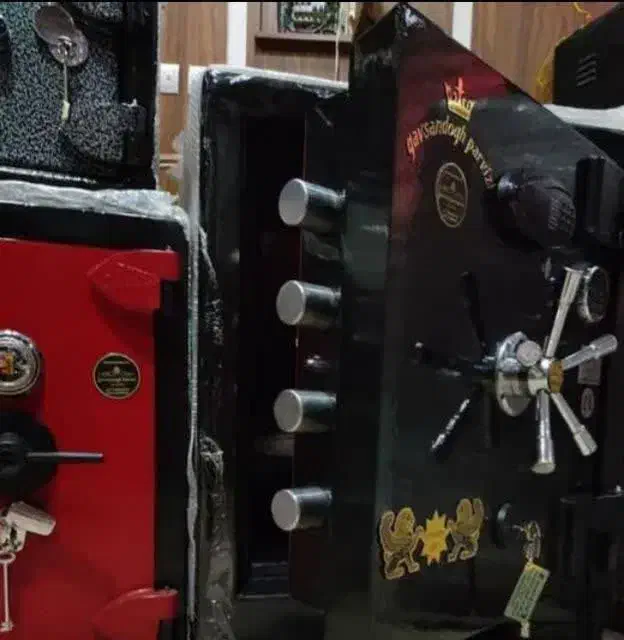 گاوصندوق دستگیره هرزگرد فول ایمنی|ابزارآلات|فردیس, فردیس|دیوار