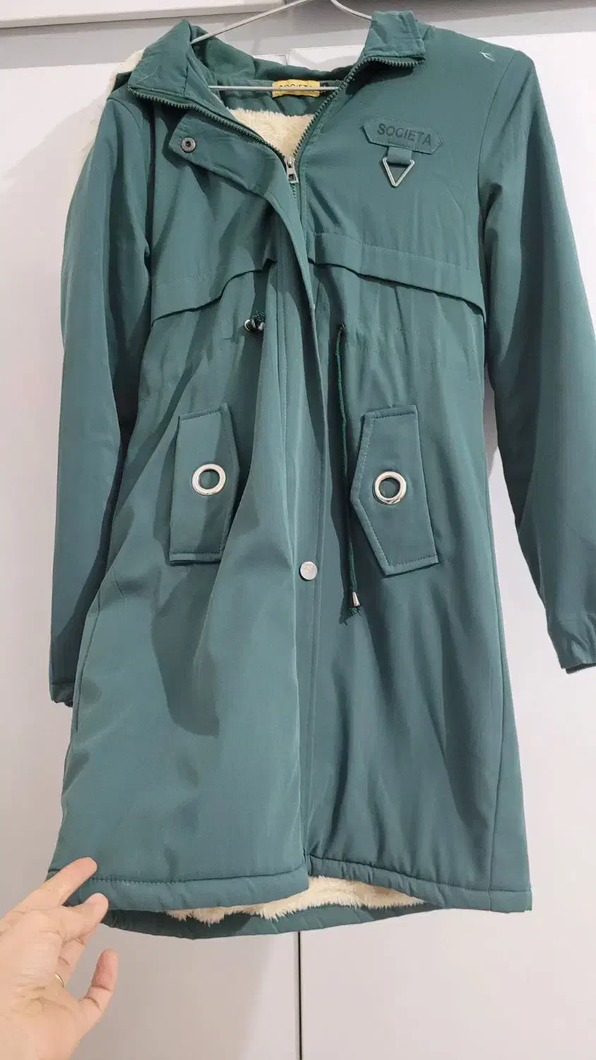 کاپشن نو بدون هیچ استفاده ای|لباس|شاهینشهر, گرگاب|دیوار