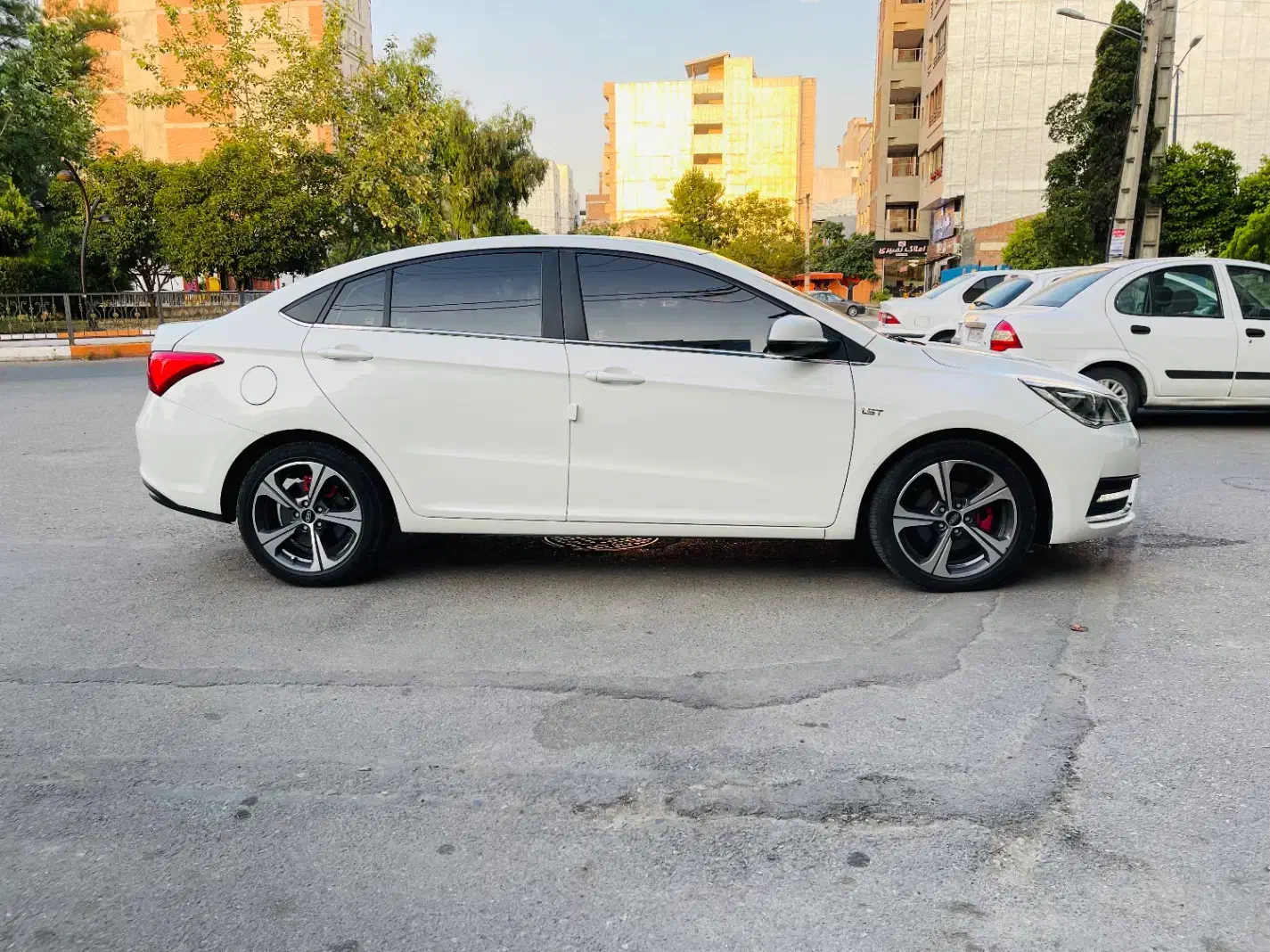 آریزو۵ ۴۰۱ بی رنگ نیوفیس داشبورد جدید|خودرو سواری و وانت|ساری, |دیوار