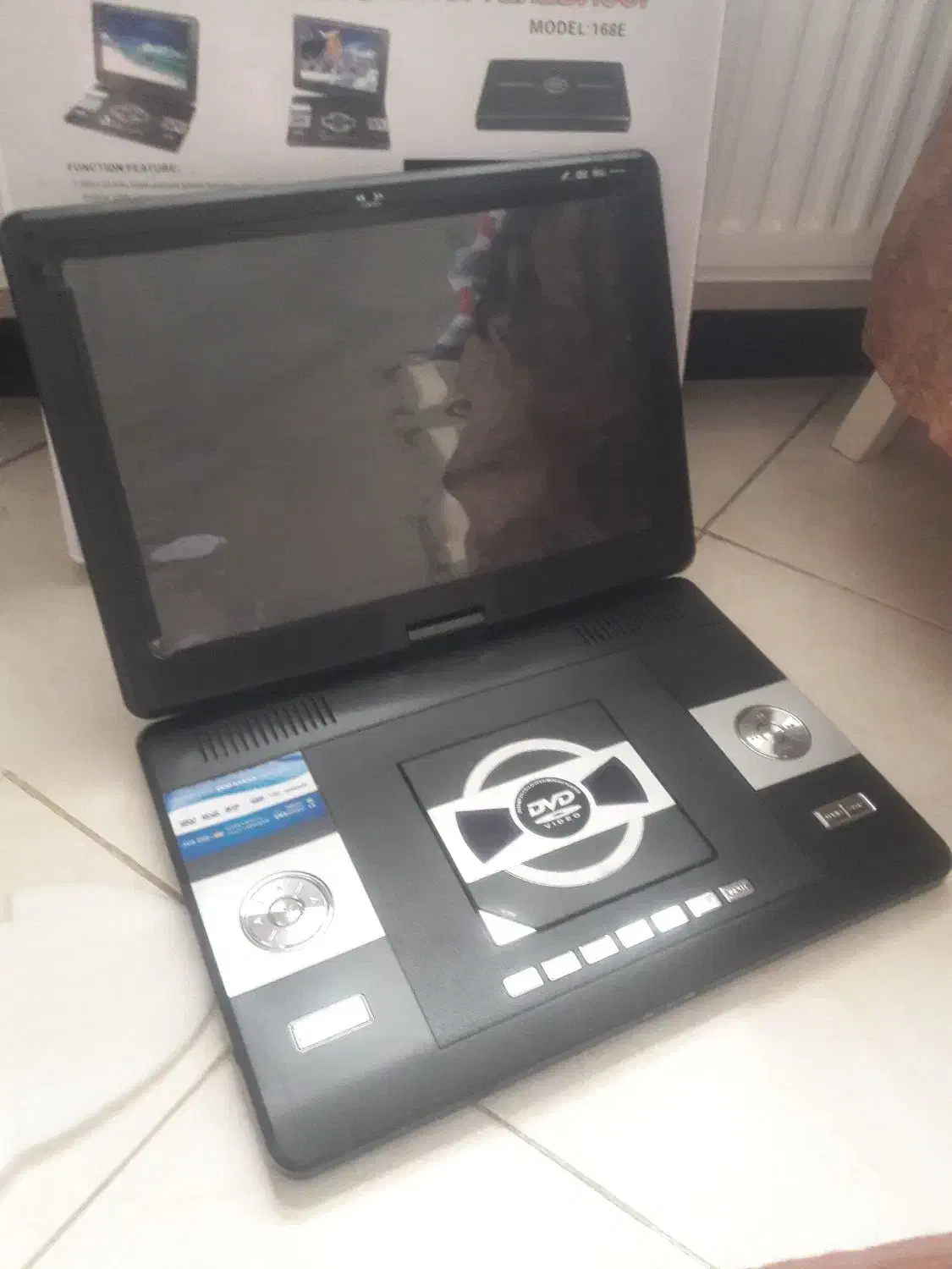 تلوزیون لپ تابی ژاپنی|تلویزیون و پروژکتور|صفادشت, |دیوار