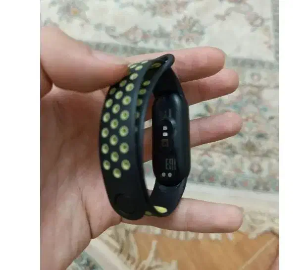 mi band6|ساعت|رشت, خبرنگار|دیوار