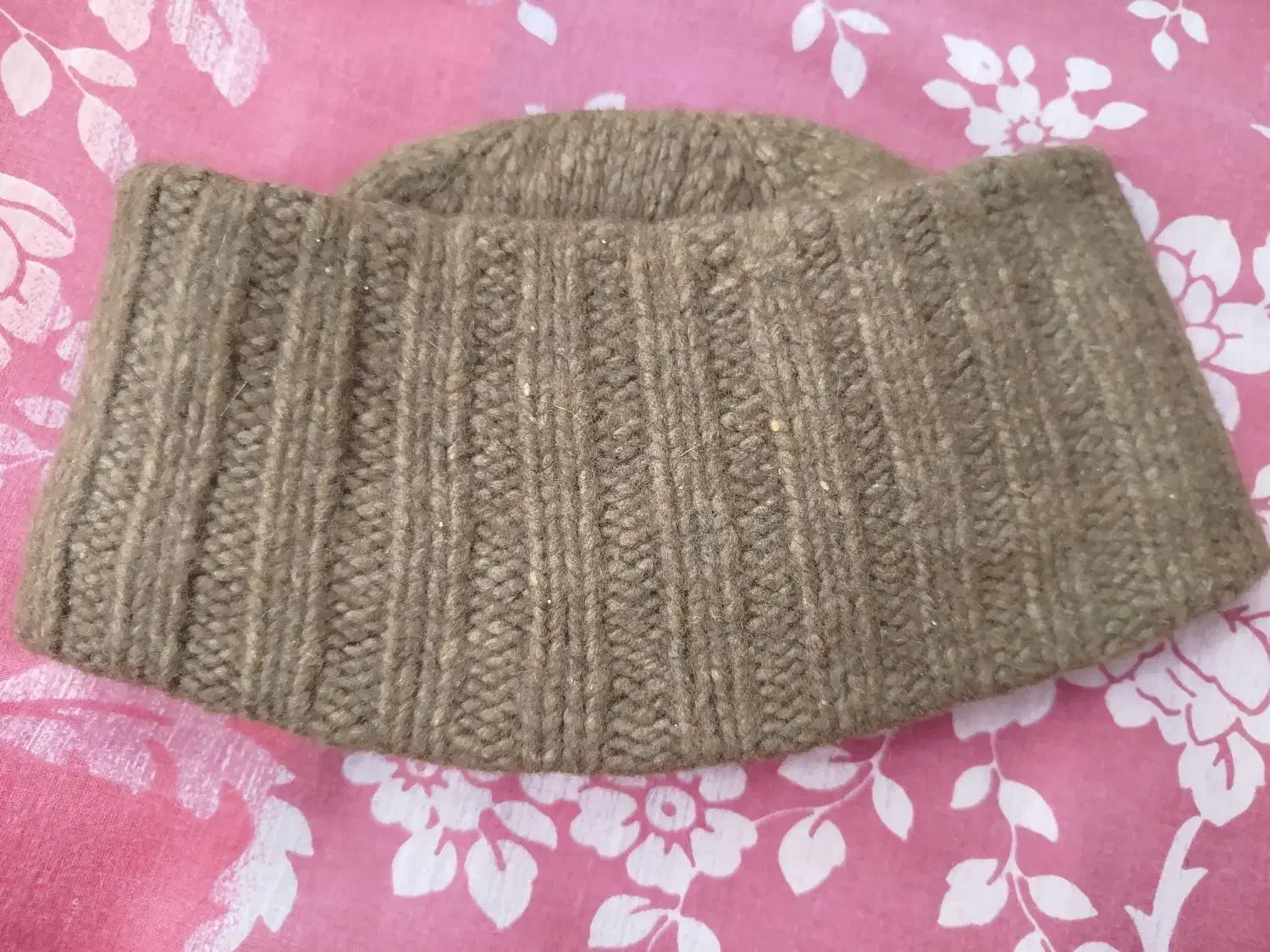 کلاه تفتیک پشم گوسفند|لباس|قوچان, |دیوار