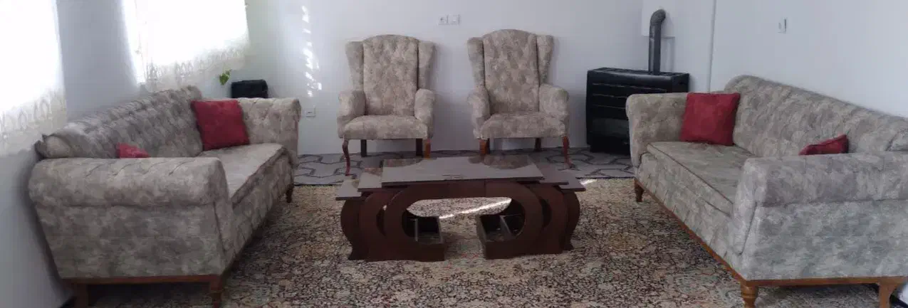 یک دست مبل 8نفره تمیز سالم بدون شکستگی نهبندان|مبلمان خانگی و میز عسلی|نهبندان, |دیوار