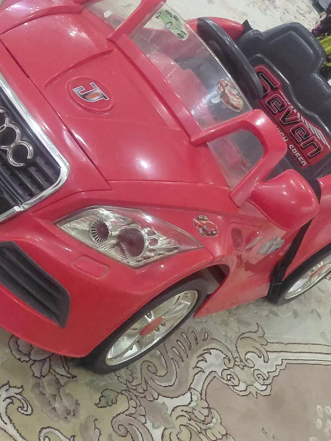 ماشین شارژی|اسباببازی بچه|رشت, کوی عرفان|دیوار