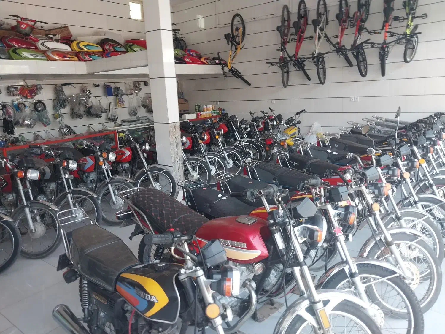 موتور ۳ میلیون پیش وماهی ۳میلیون اقساط|موتورسیکلت|قزوین, |دیوار